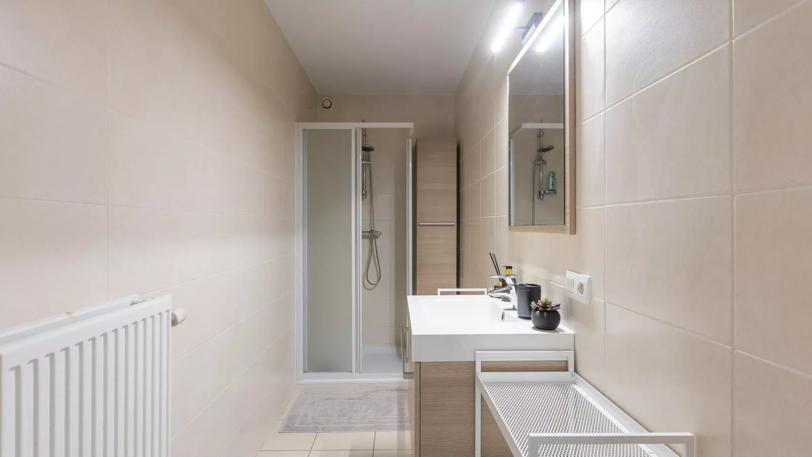 Virgo  - 0001-Badkamer