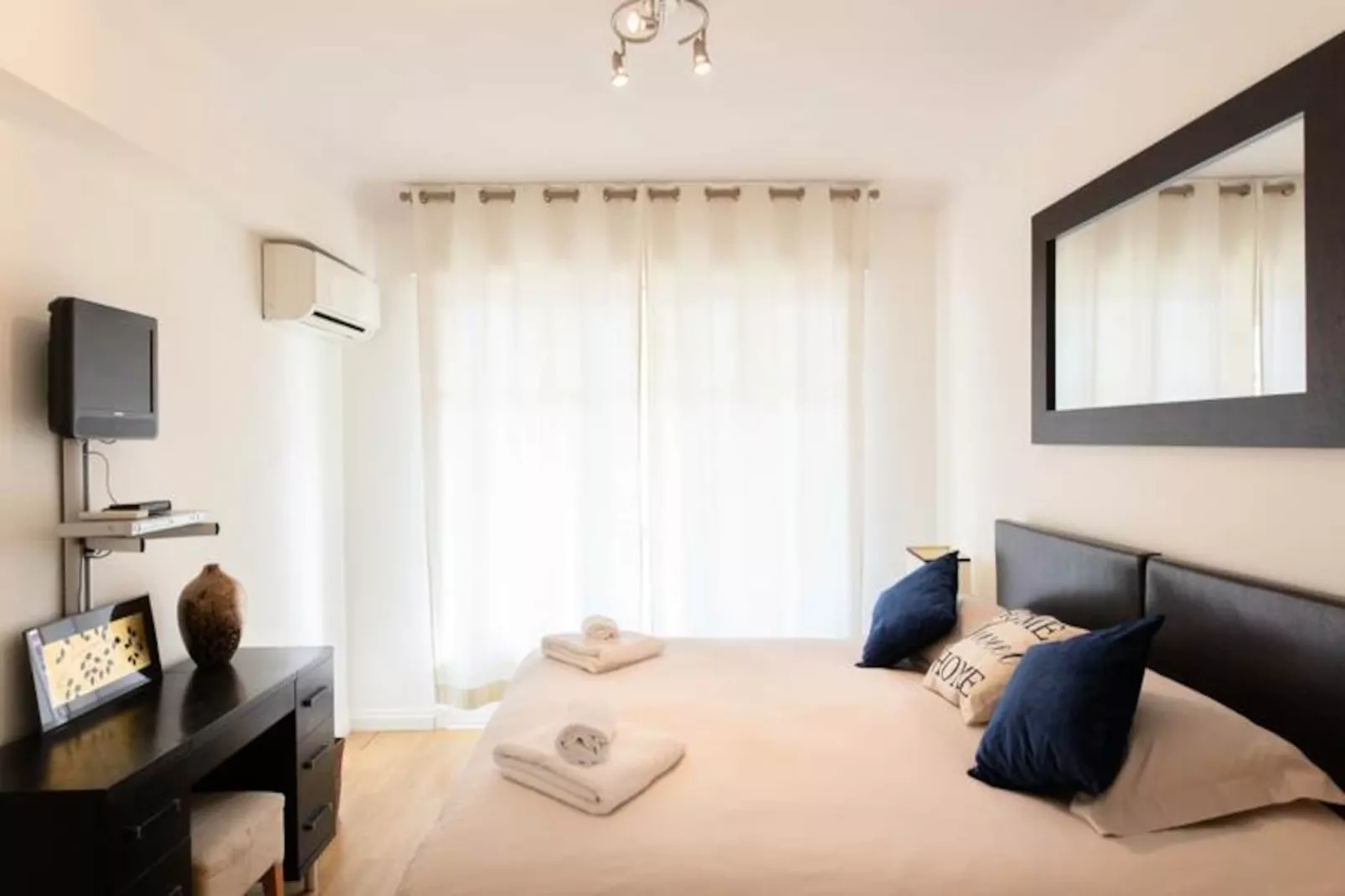 Résidence 3p &agrave; 2 Min De La Rue D&rsquo;antibes Et Des Plages-Niet-getagd