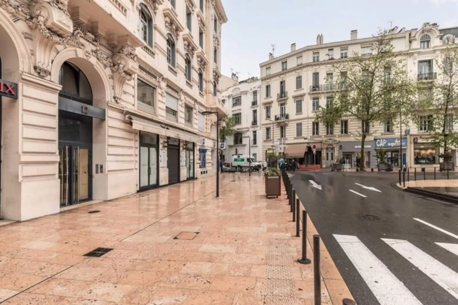 Appartement Place De Gaulle --Niet-getagd