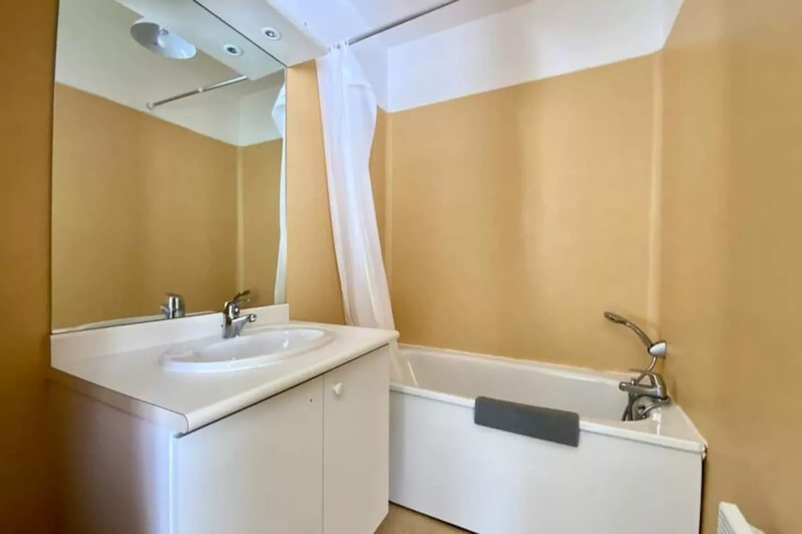 Résidence Les Na&iuml;ades A02 - 2 Chambres Pour 6 Personnes !-Niet-getagd