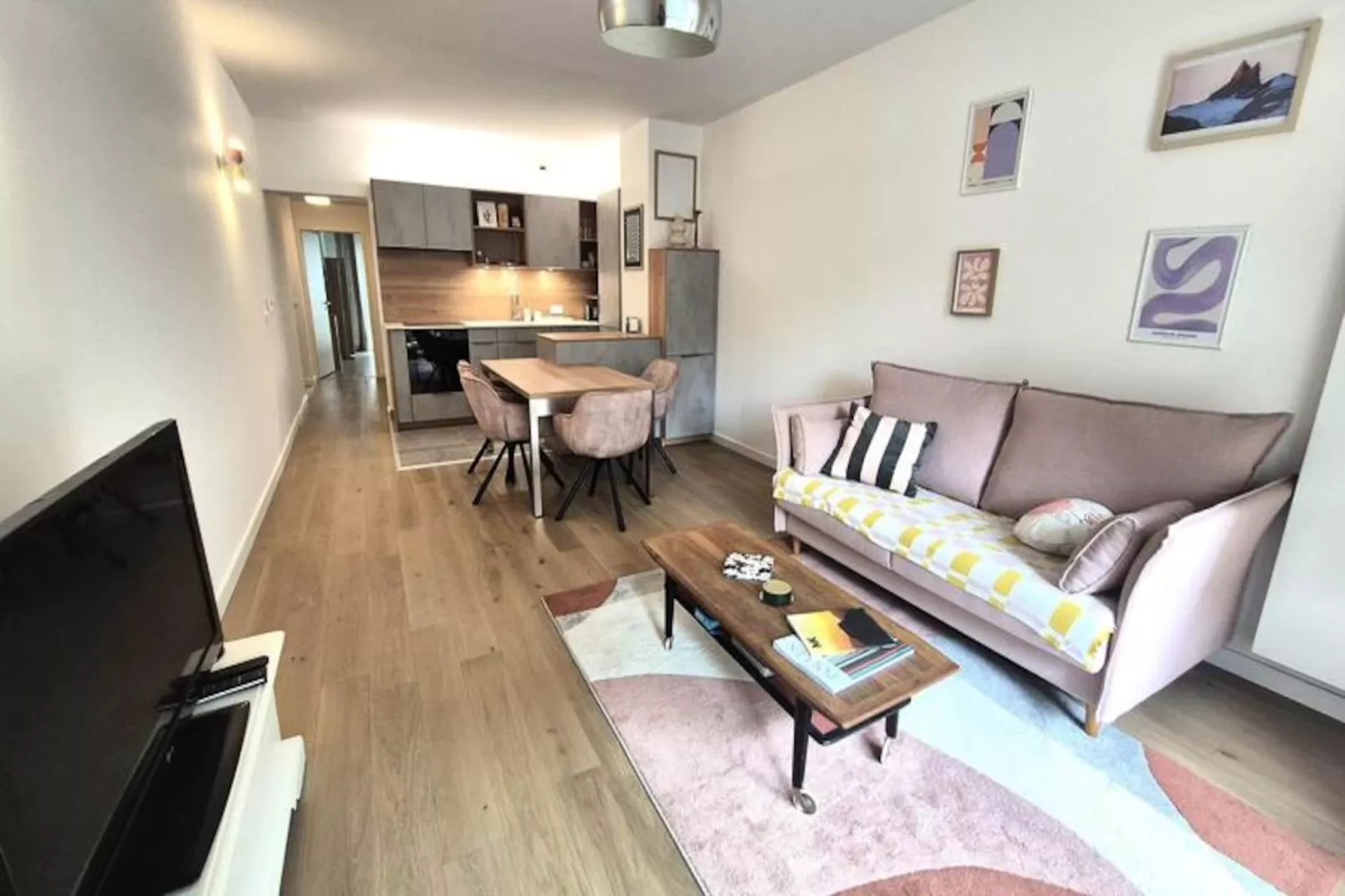 Résidence Paris-Niet-getagd