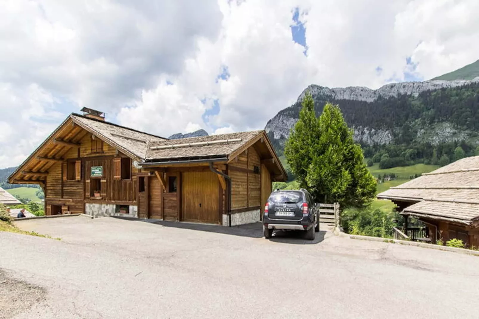 Résidence Camy-Niet-getagd