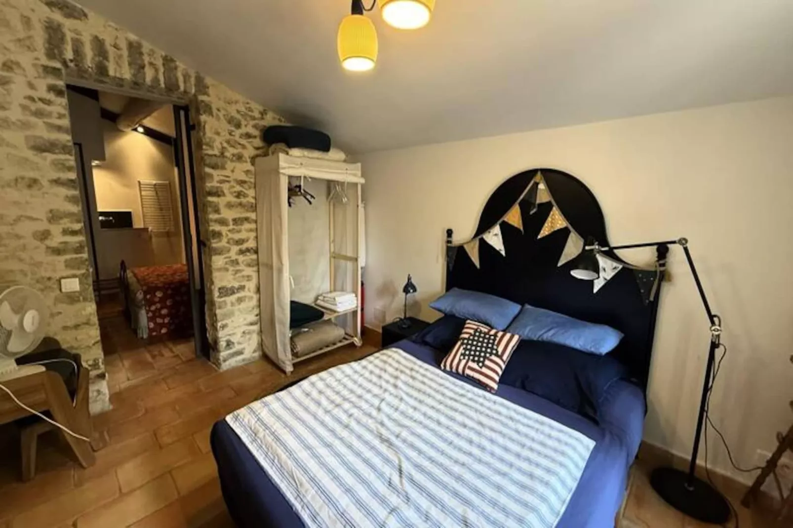 Belle Villa Proven&ccedil;ale Avec Piscine Et Jacuzzi-Niet-getagd