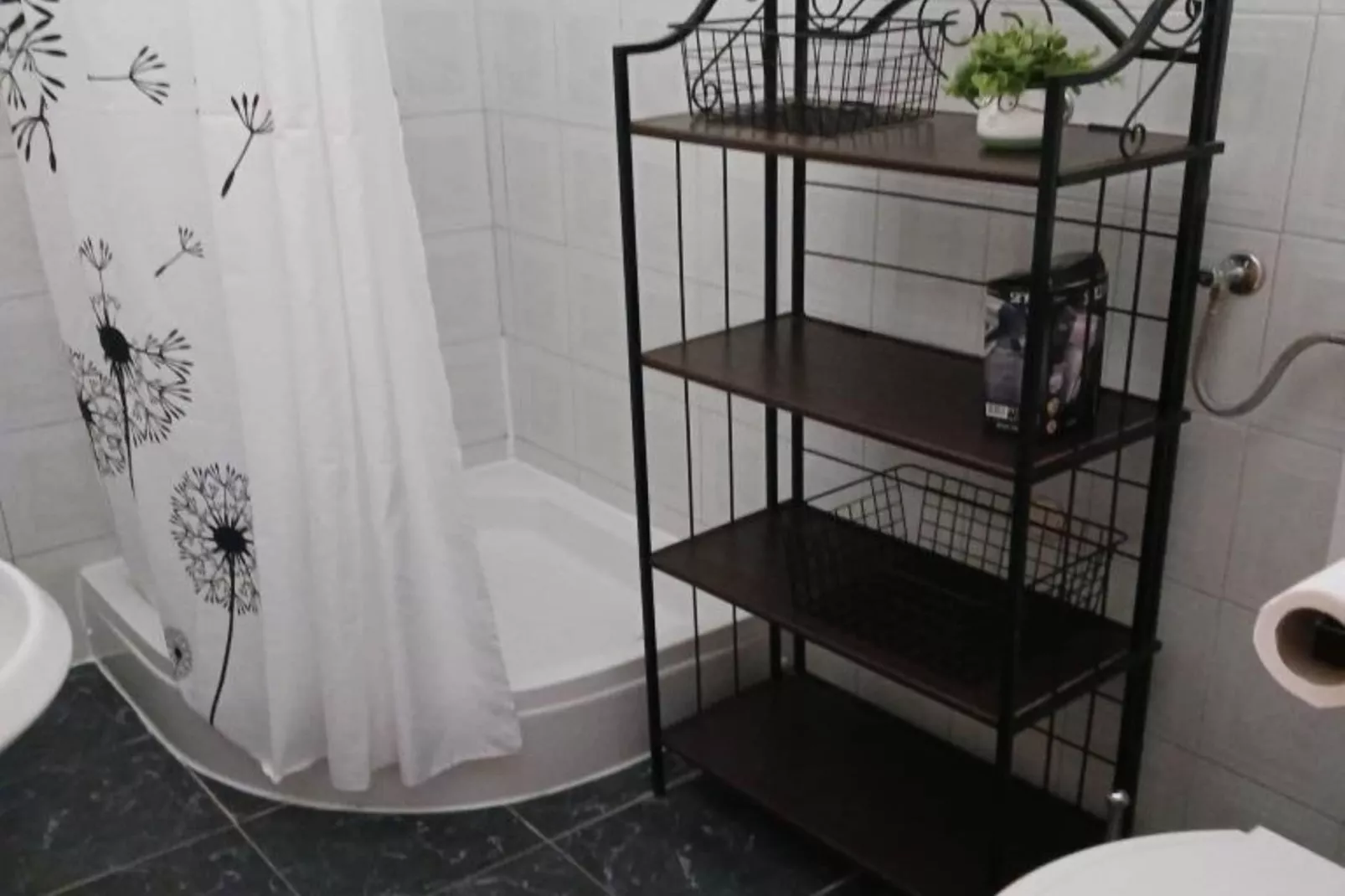 Apartmani Green Oasis - One Bedroom Apartment with Terrace and Sea View-Badkamer