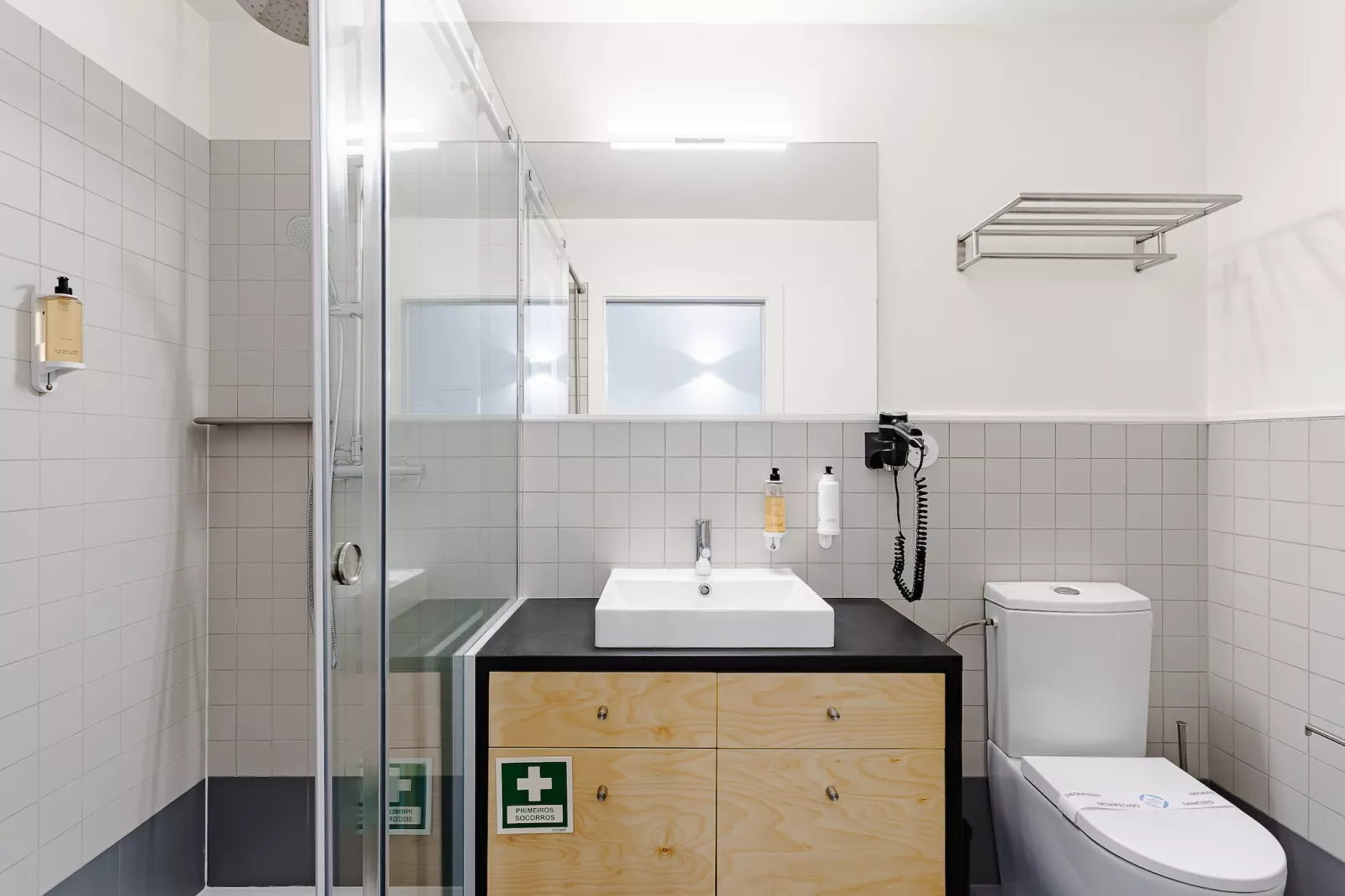 Cashmere Nightlife Studio 302-Badkamer