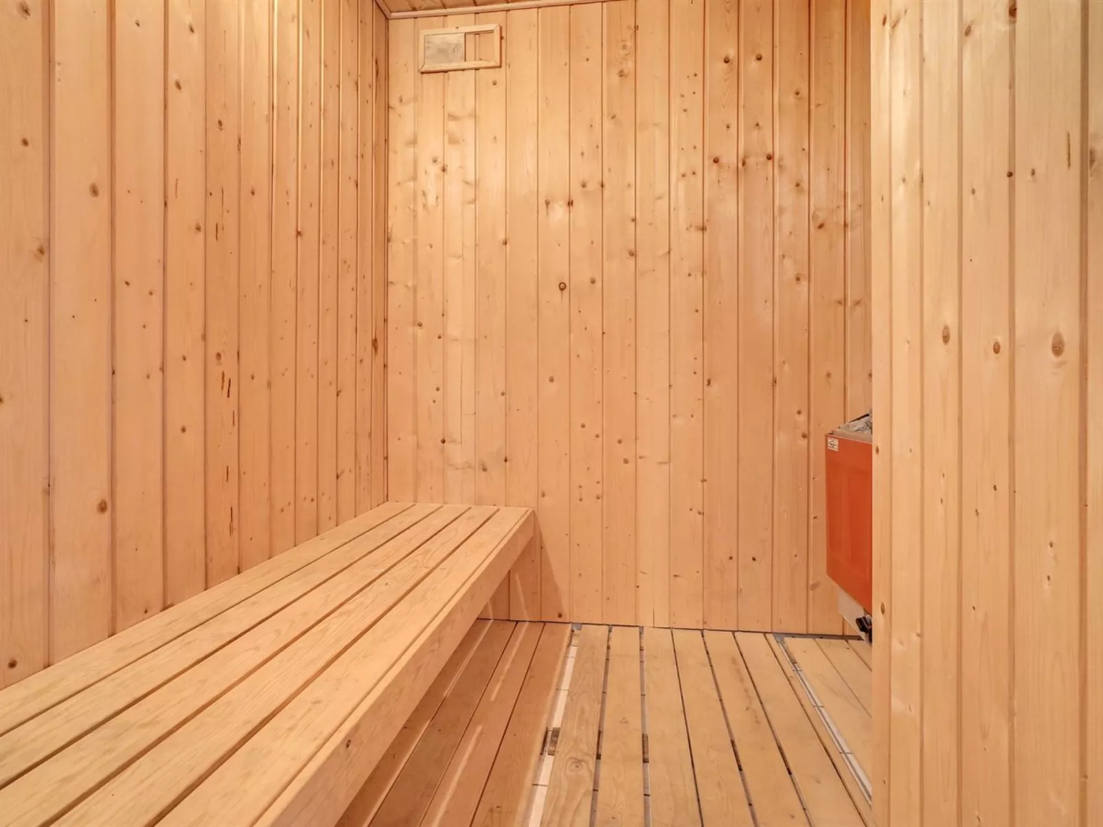 "Urda" - 1km from the sea-Binnen