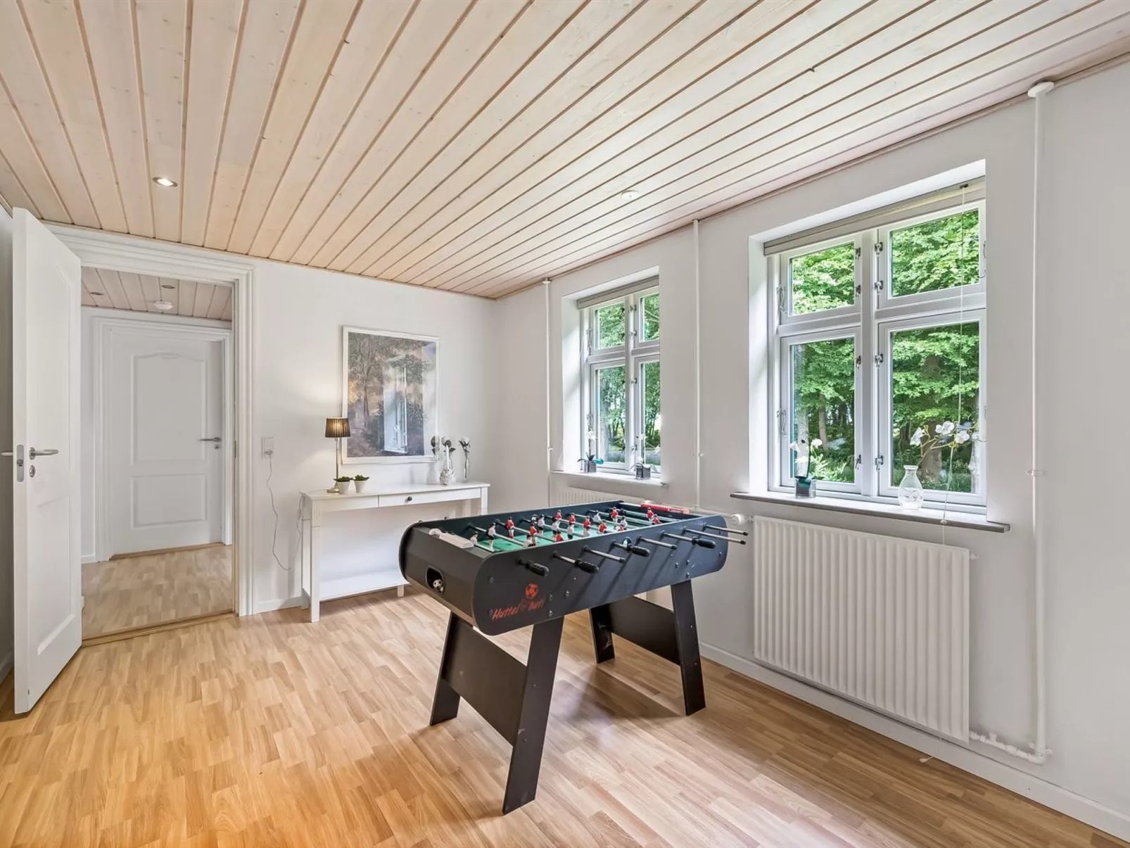 "Edine" - 4.5km from the sea-Binnen