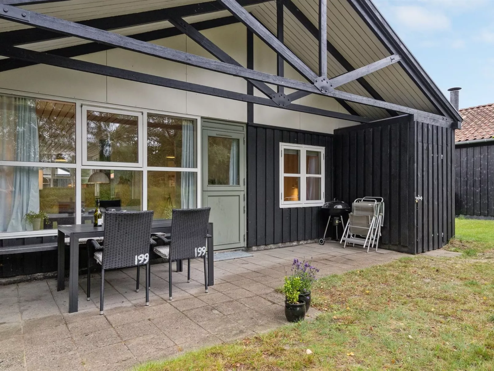 "Julkil" - 250m from the sea-Buiten