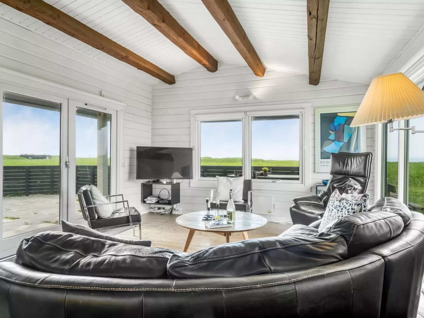 "Sinnika" - 75m from the sea-Binnen