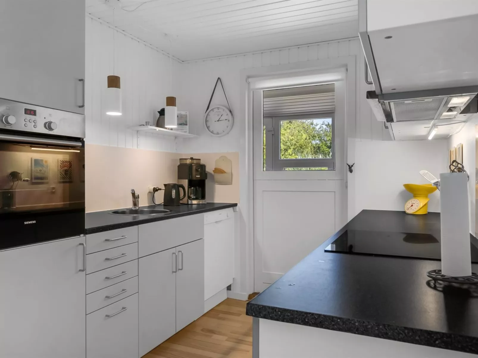 "Denisa" - 2.3km from the sea-Binnen