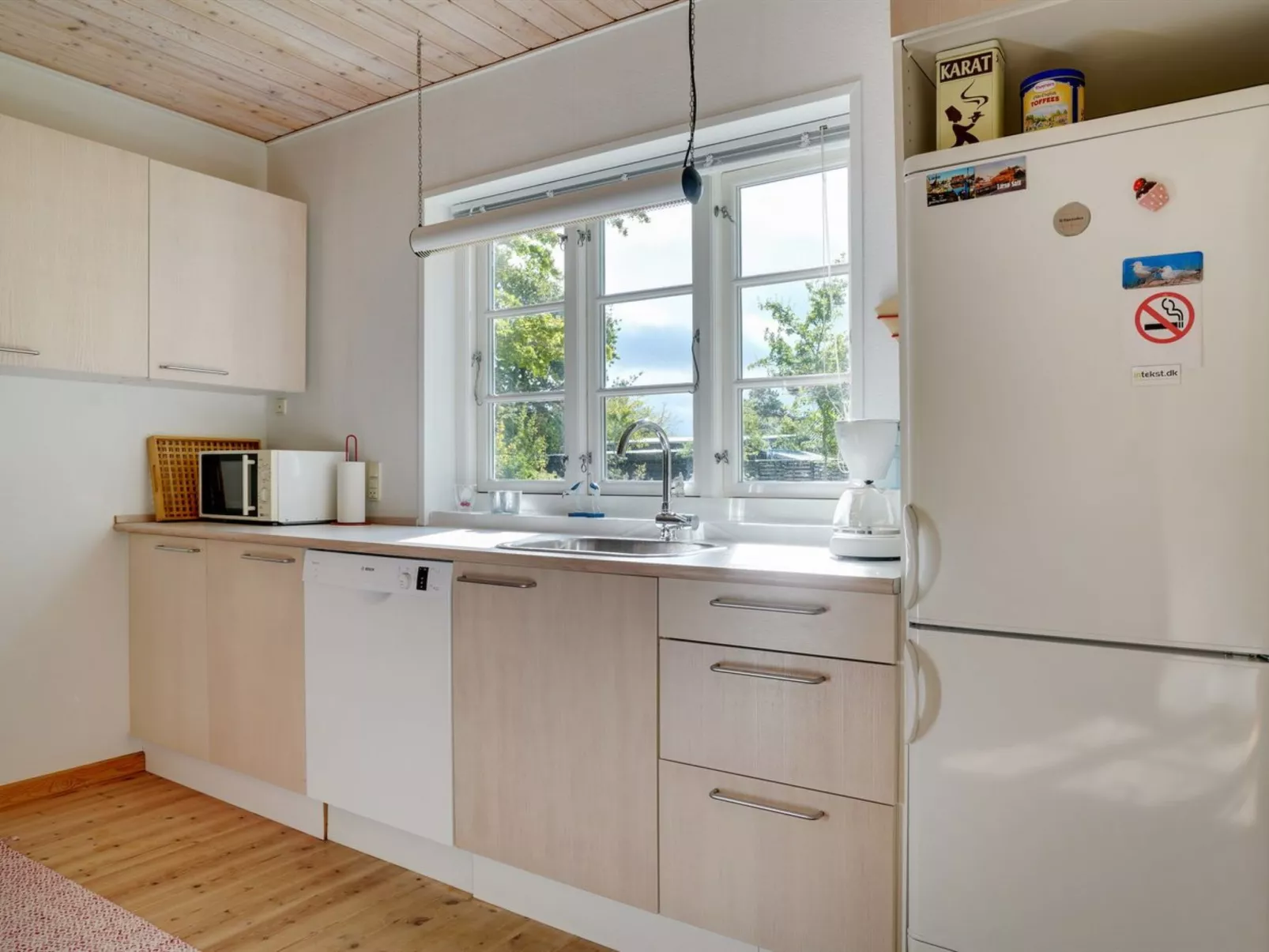 "Hildegunn" - 200m from the sea-Binnen