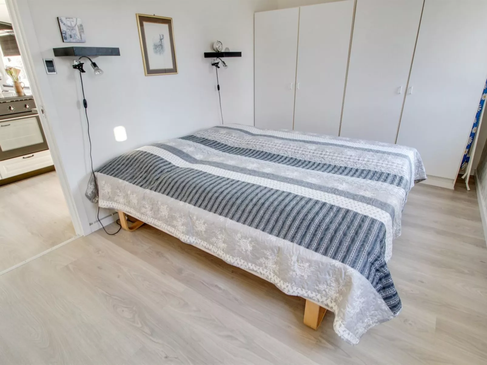 "Friedeborg" - 1km from the sea-Binnen