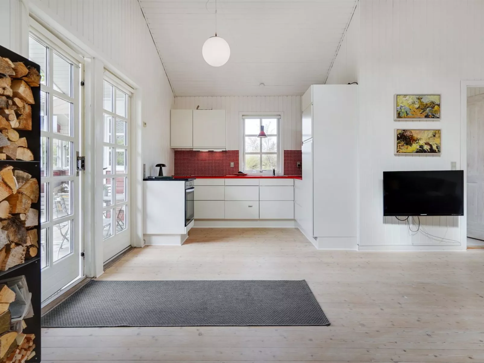 "Ansberga" - 1km from the sea-Binnen