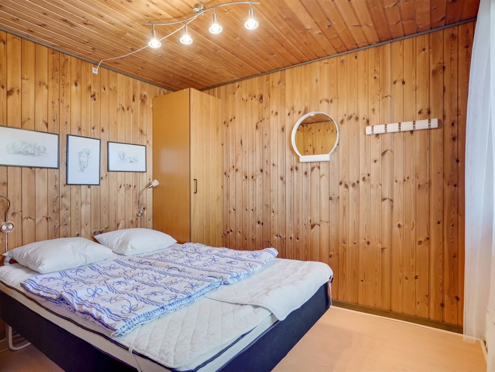 "Eljene" - 750m from the sea-Binnen