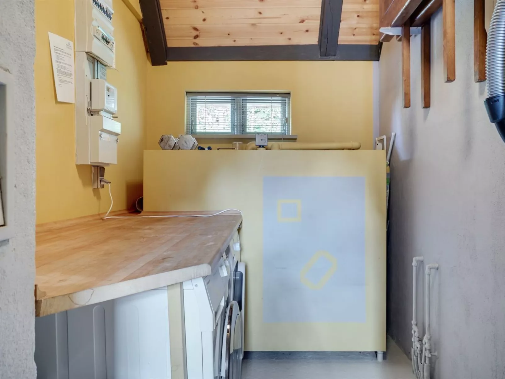 "Maileen" - 2.1km to the fjord-Binnen