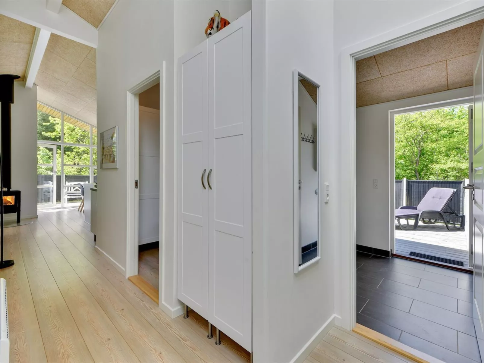 "Elena" - 800m to the fjord-Binnen