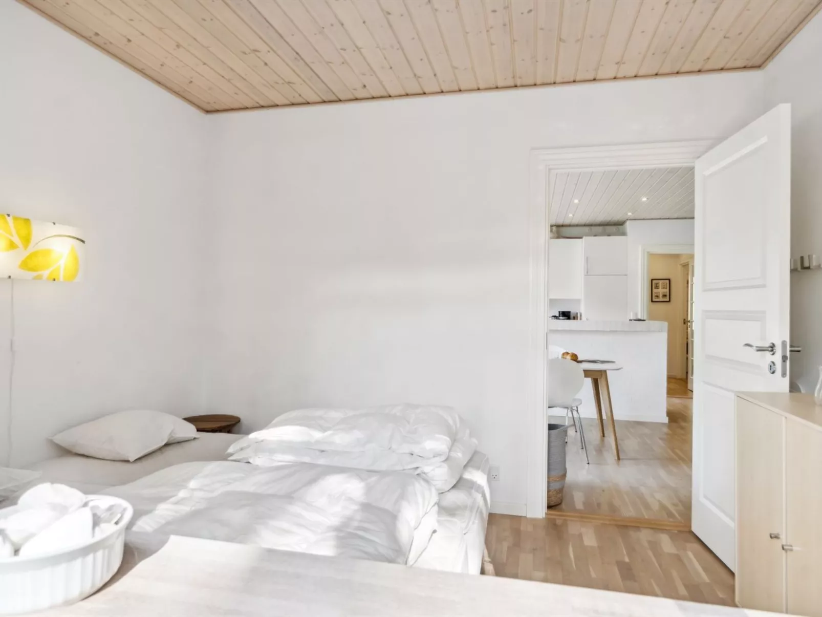 "Pietari" - 1.2km from the sea-Binnen