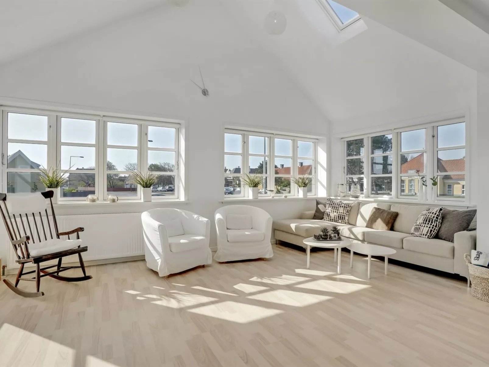 "Janes" - 400m from the sea-Binnen