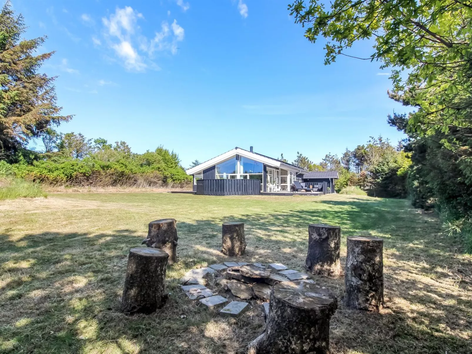 "Elvan" - 450m from the sea-Buiten