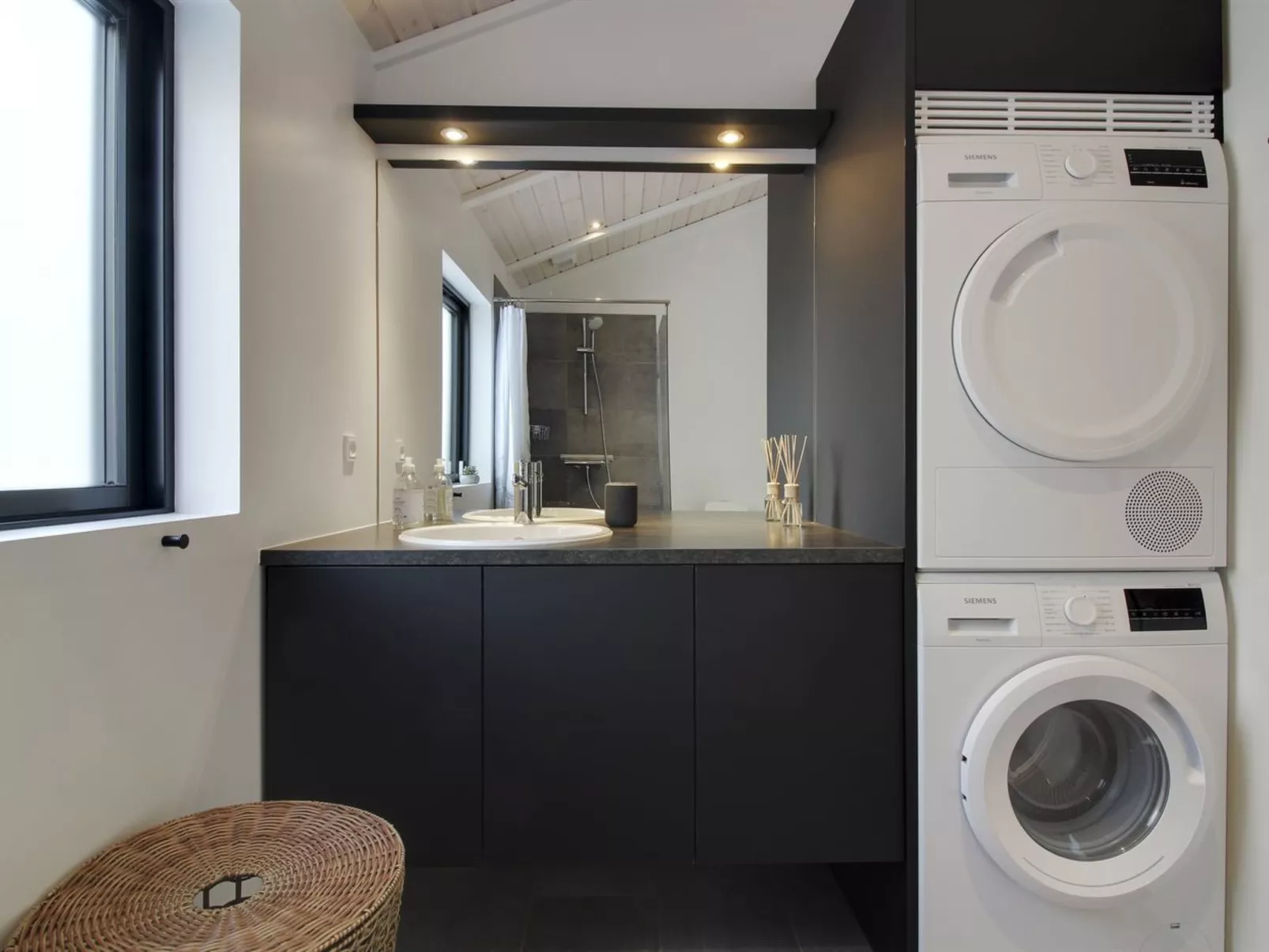 "Vanamo" - 300m from the sea-Binnen