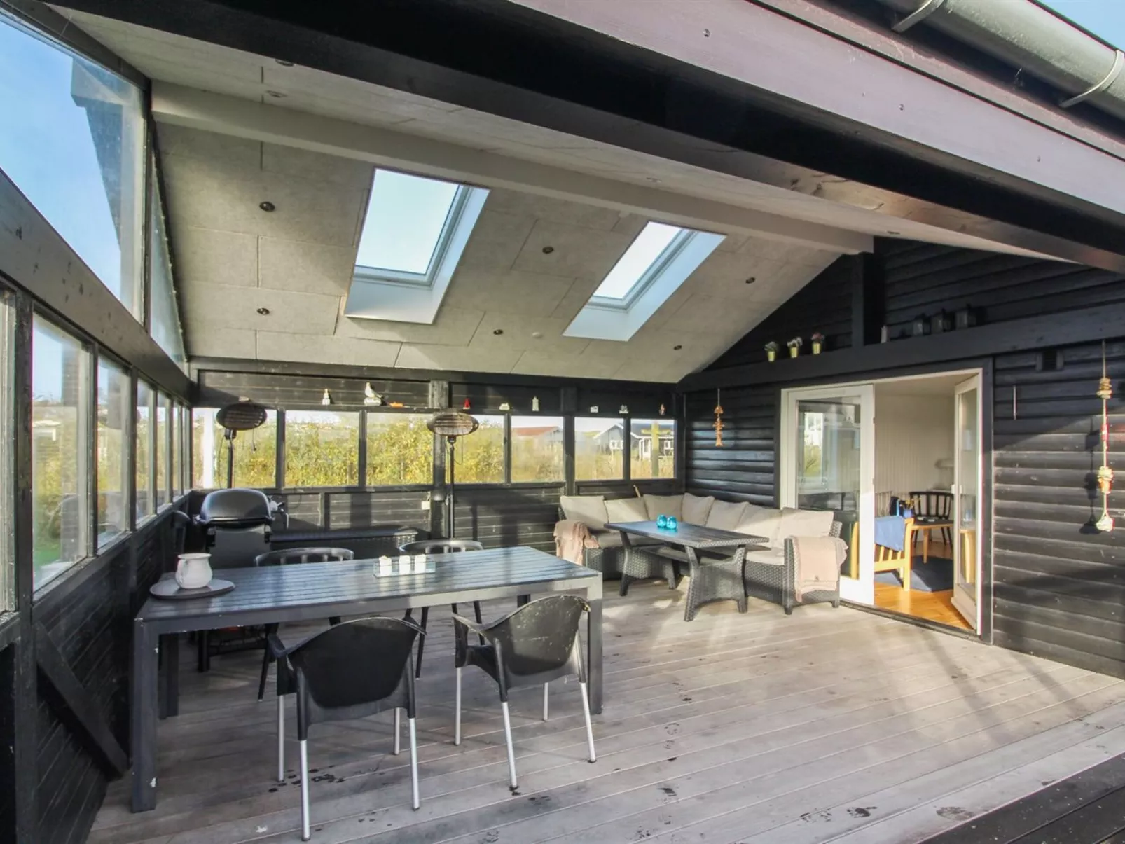 "Nehat" - 300m from the sea-Buiten