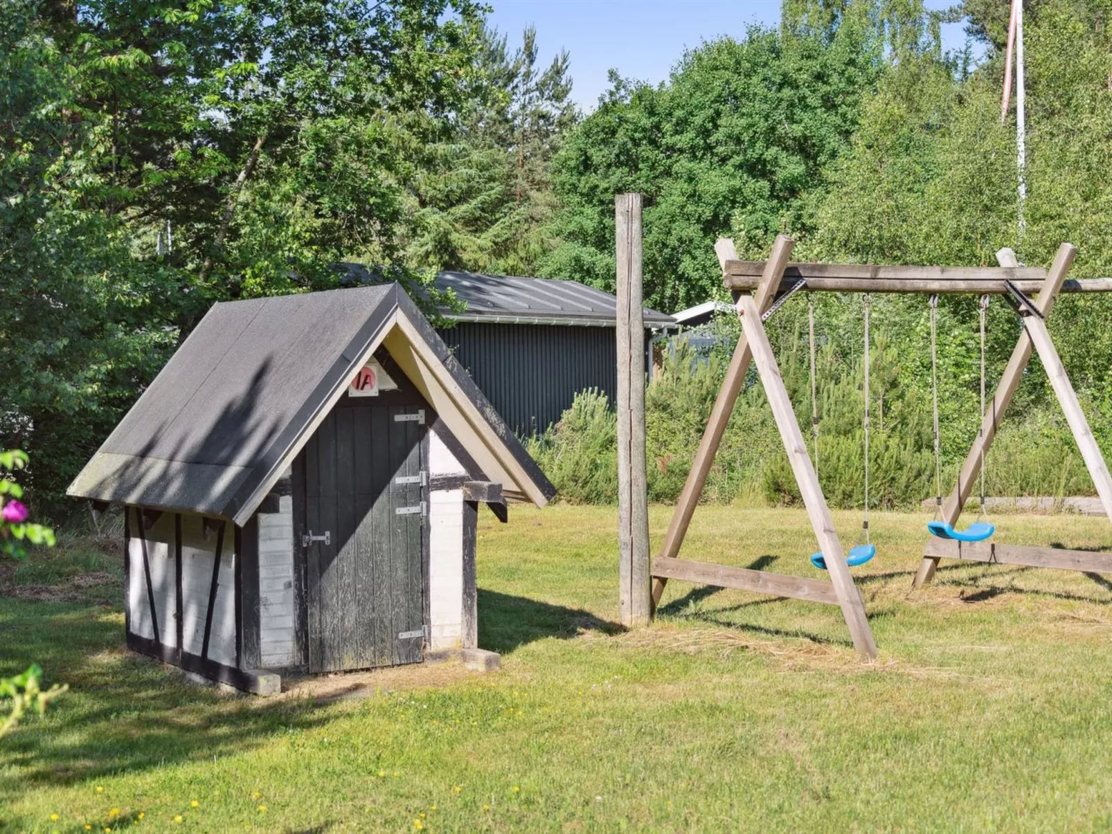 "Henny" - 1.5km from the sea-Buiten