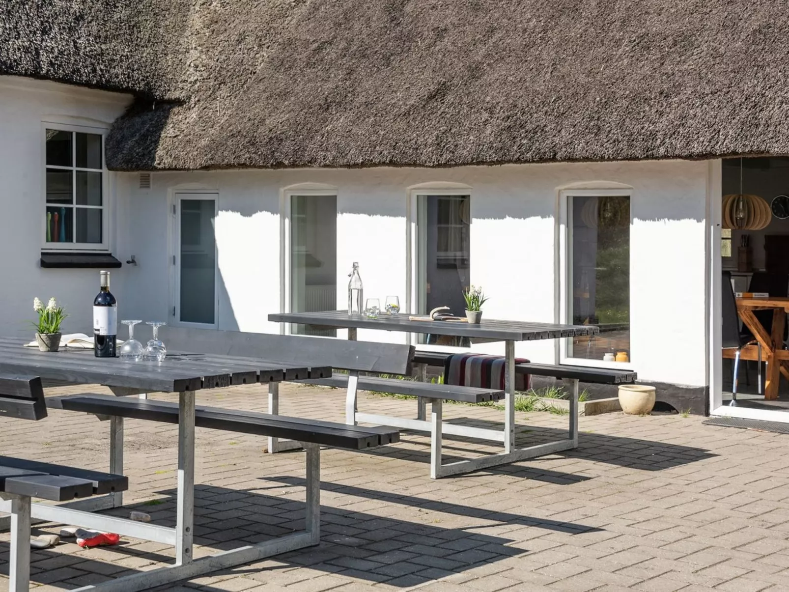 "Cornelius" - 900m from the sea-Buiten