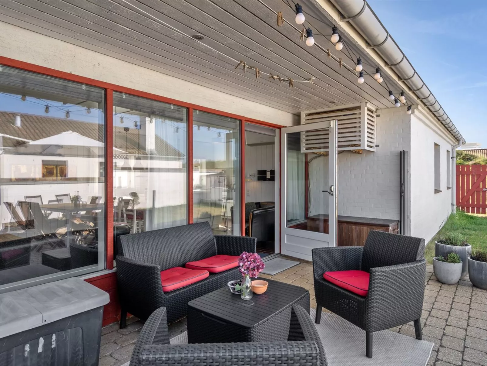 "Marjon" - 400m from the sea-Buiten