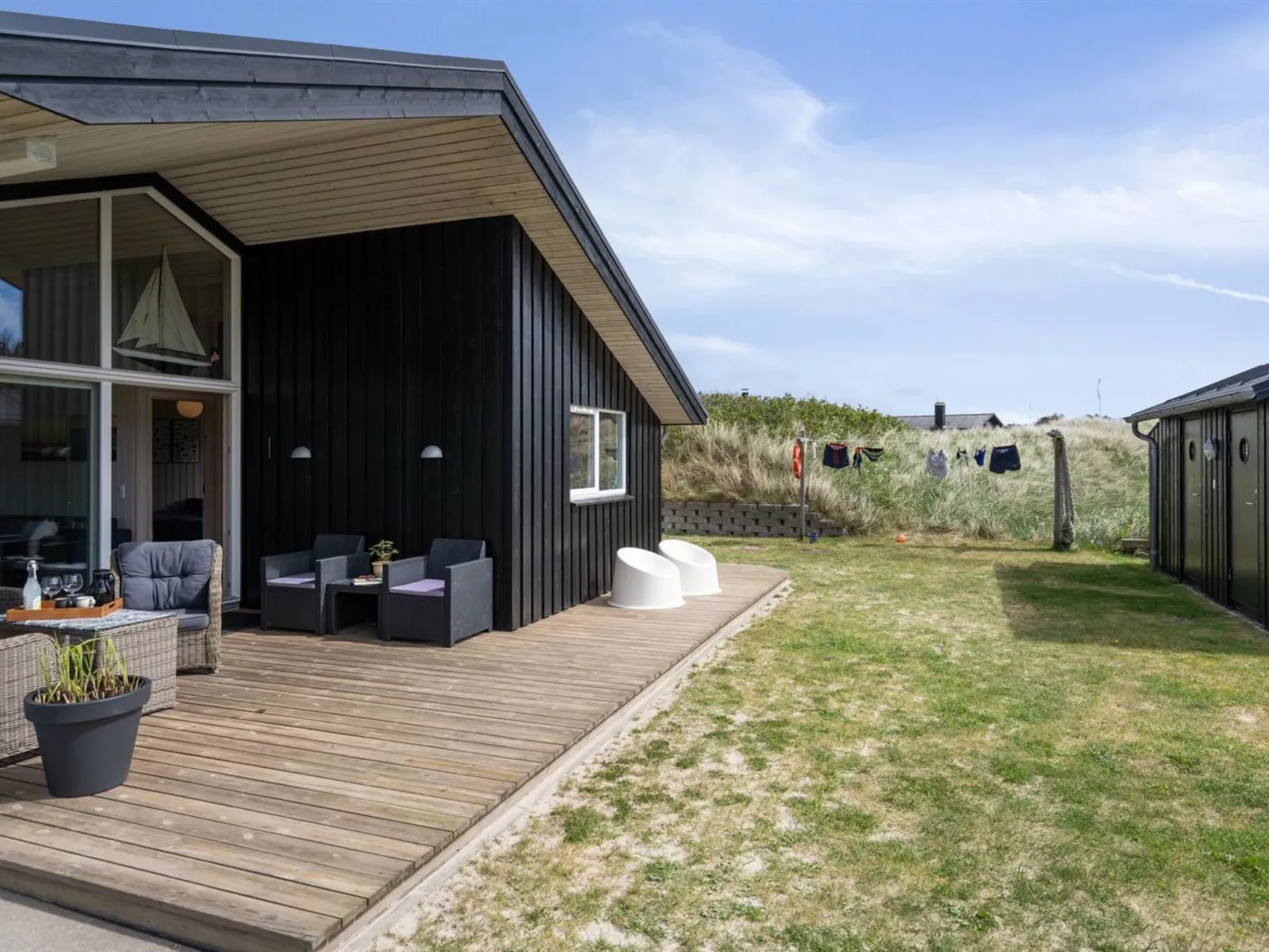 "Ejnarine" - 300m from the sea-Buiten