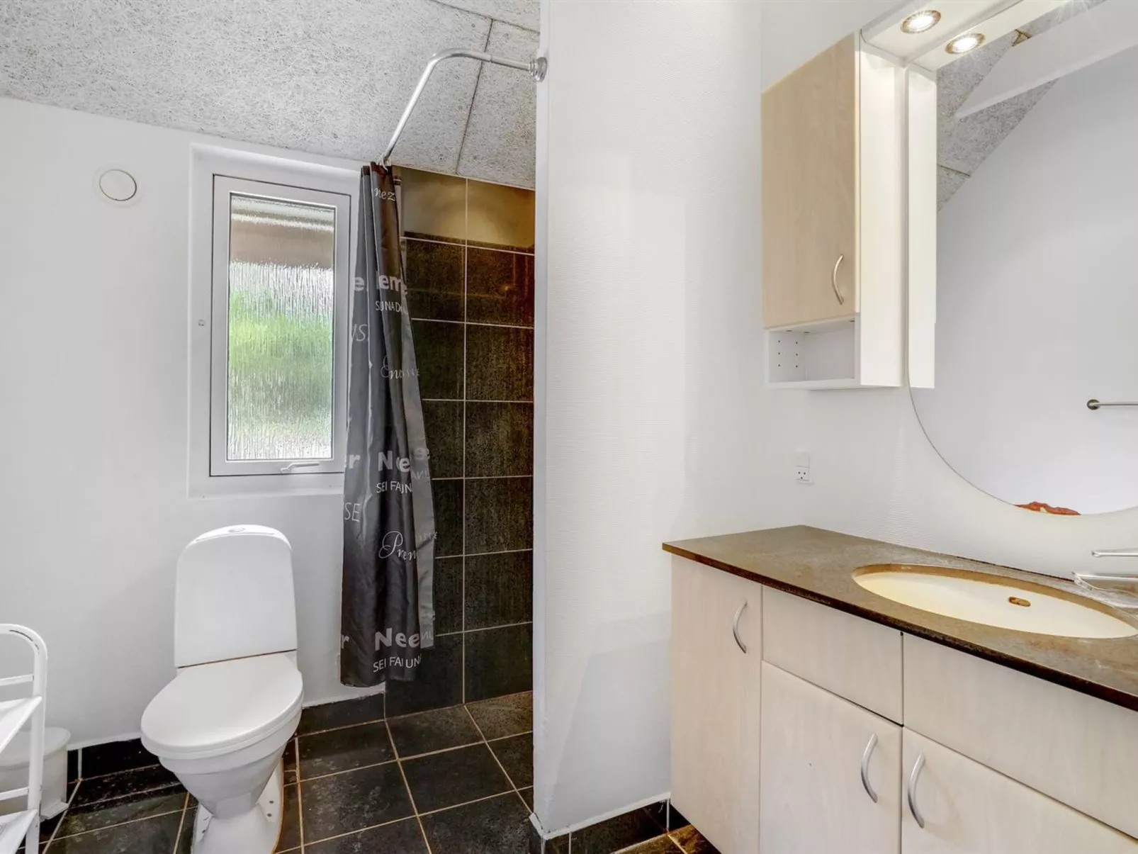 "Jenna" - 1.4km from the sea-Binnen