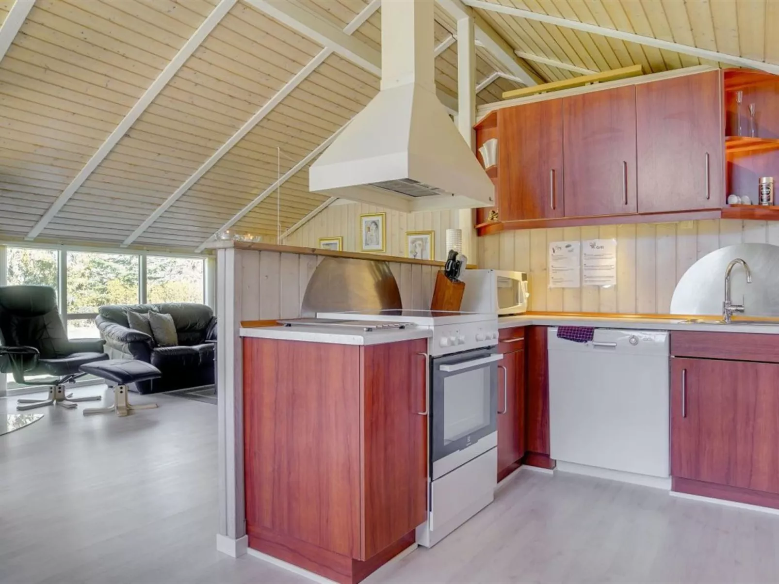 "Wegher" - 650m from the sea-Binnen