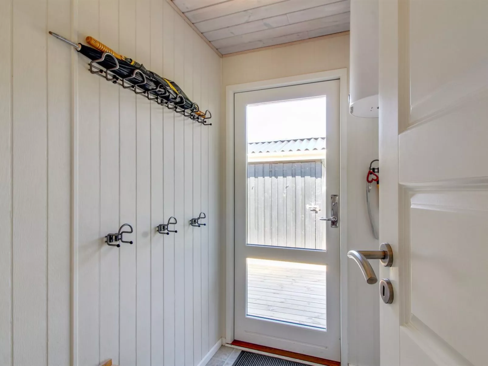 "Aimo" - 1.8km from the sea-Binnen