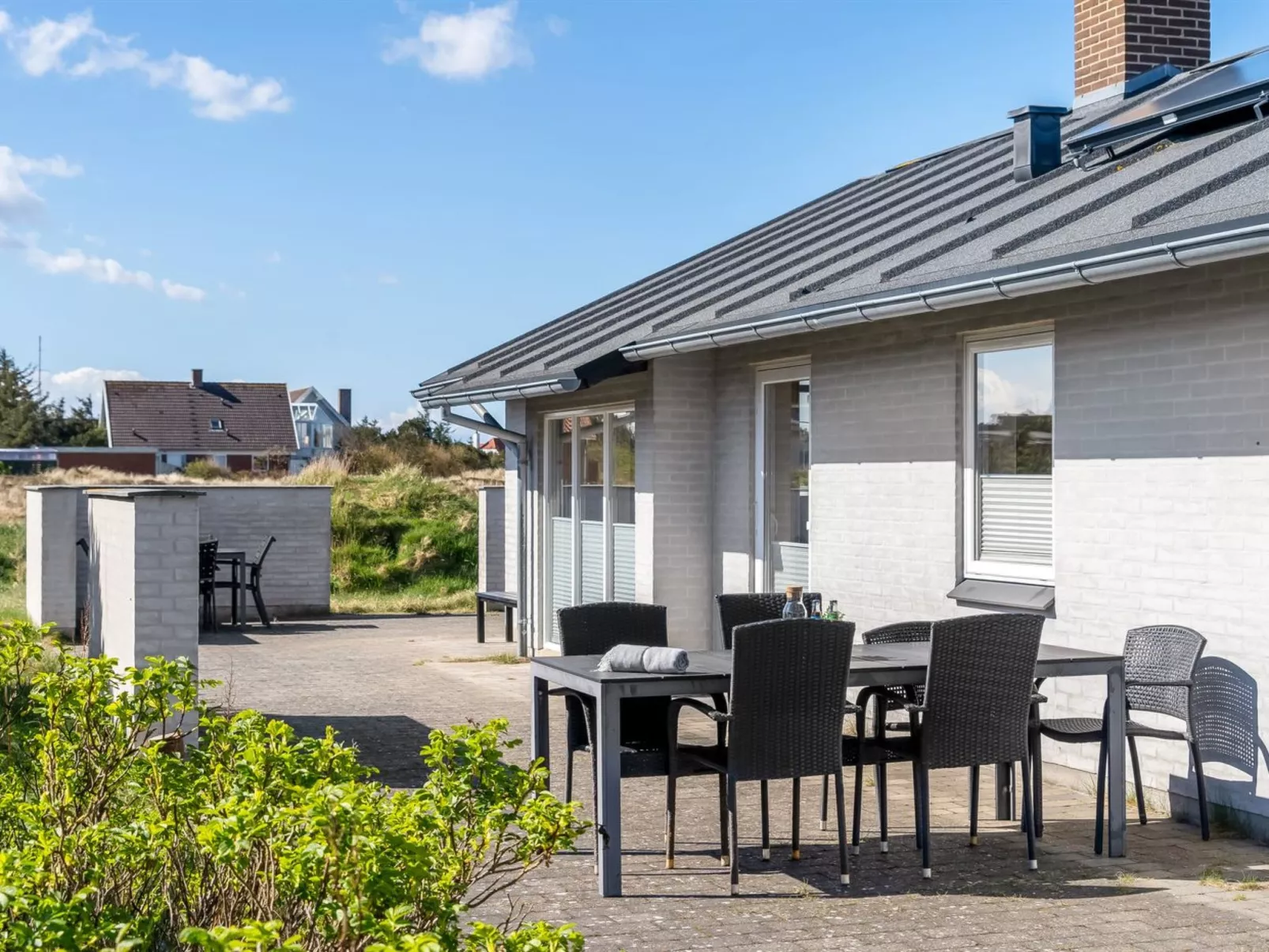 "Hornbogi" - 300m from the sea-Buiten