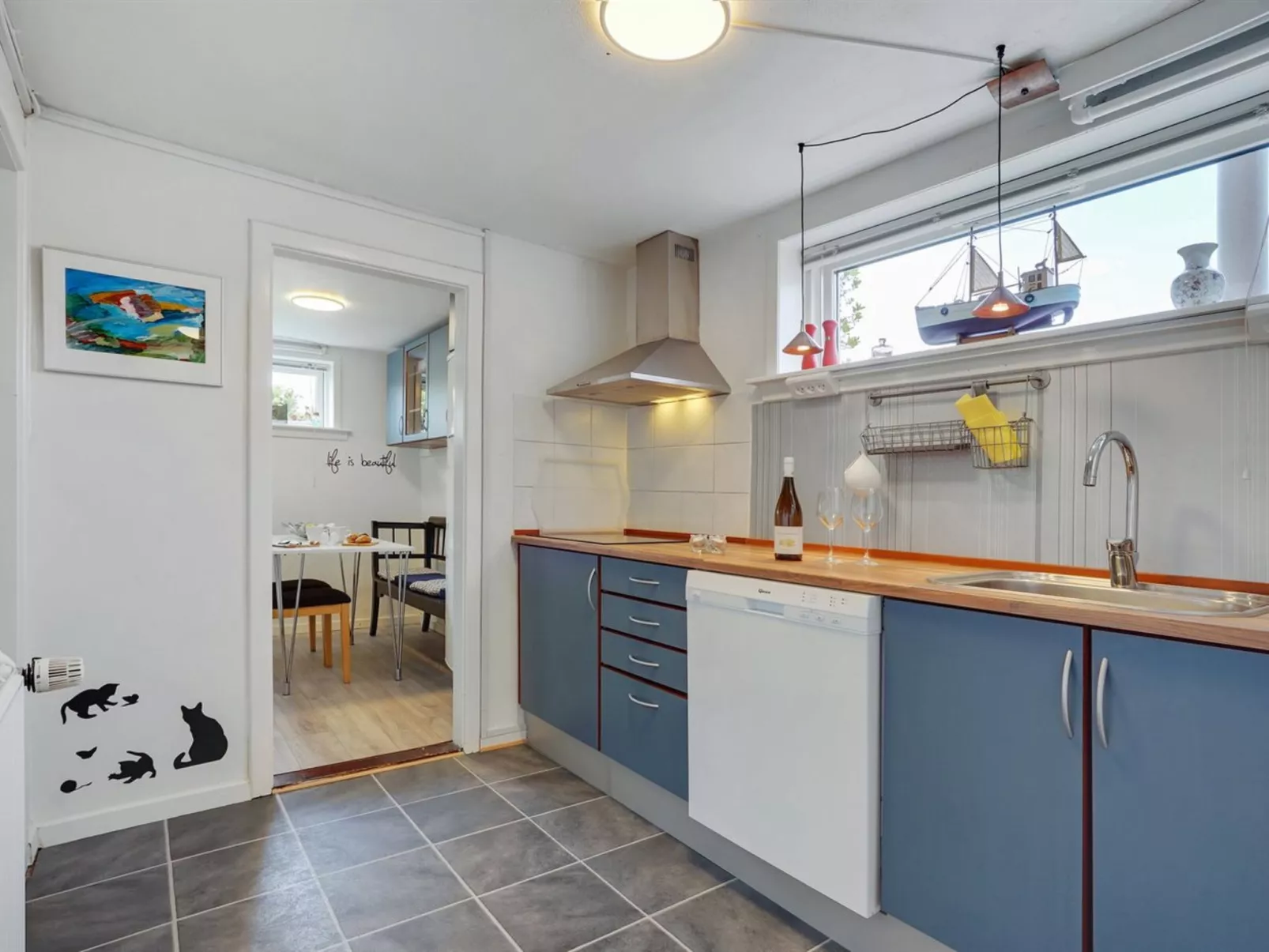 "Kurt" - 600m from the sea-Binnen