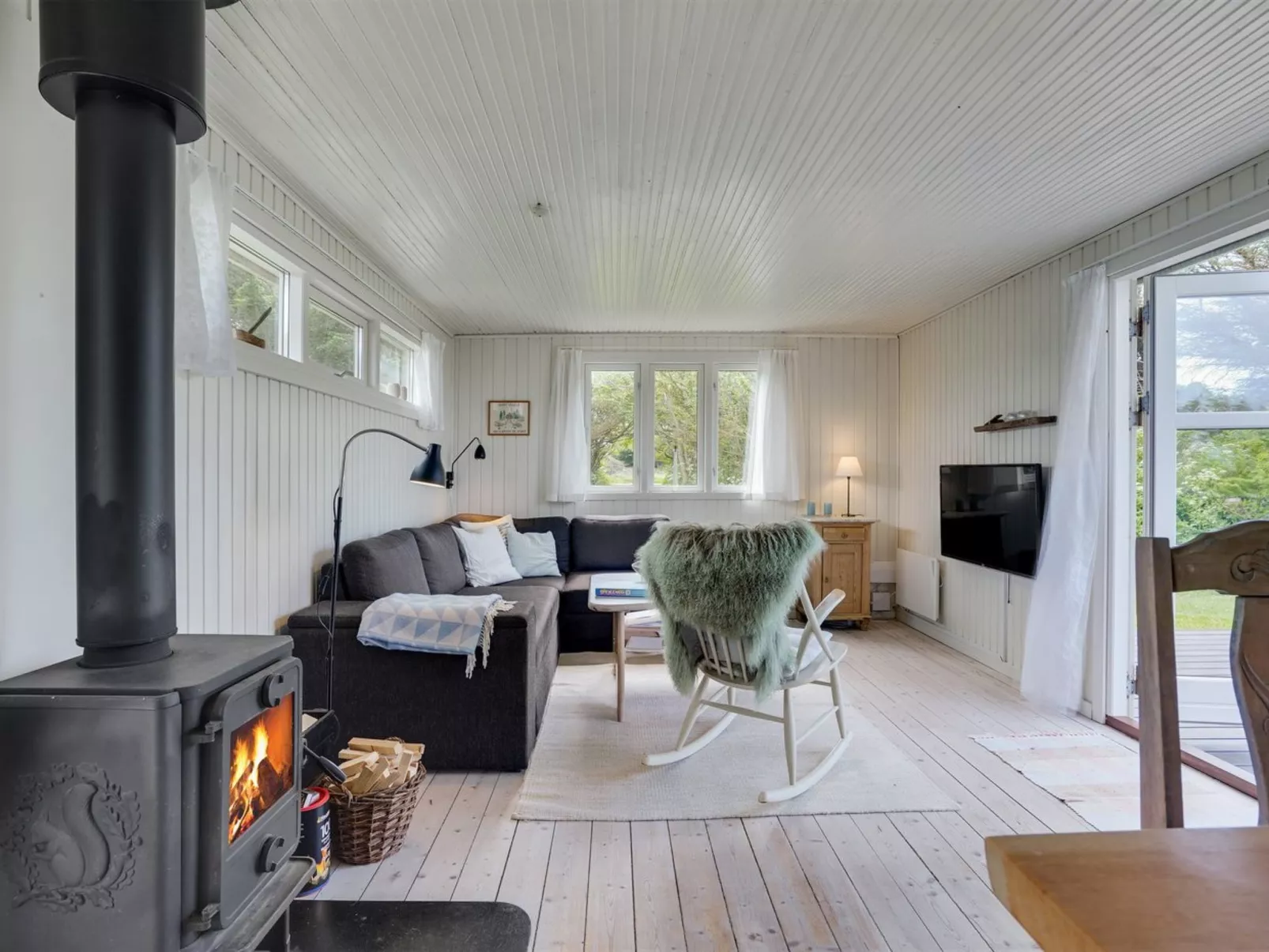 "Marit" - 150m from the sea-Binnen