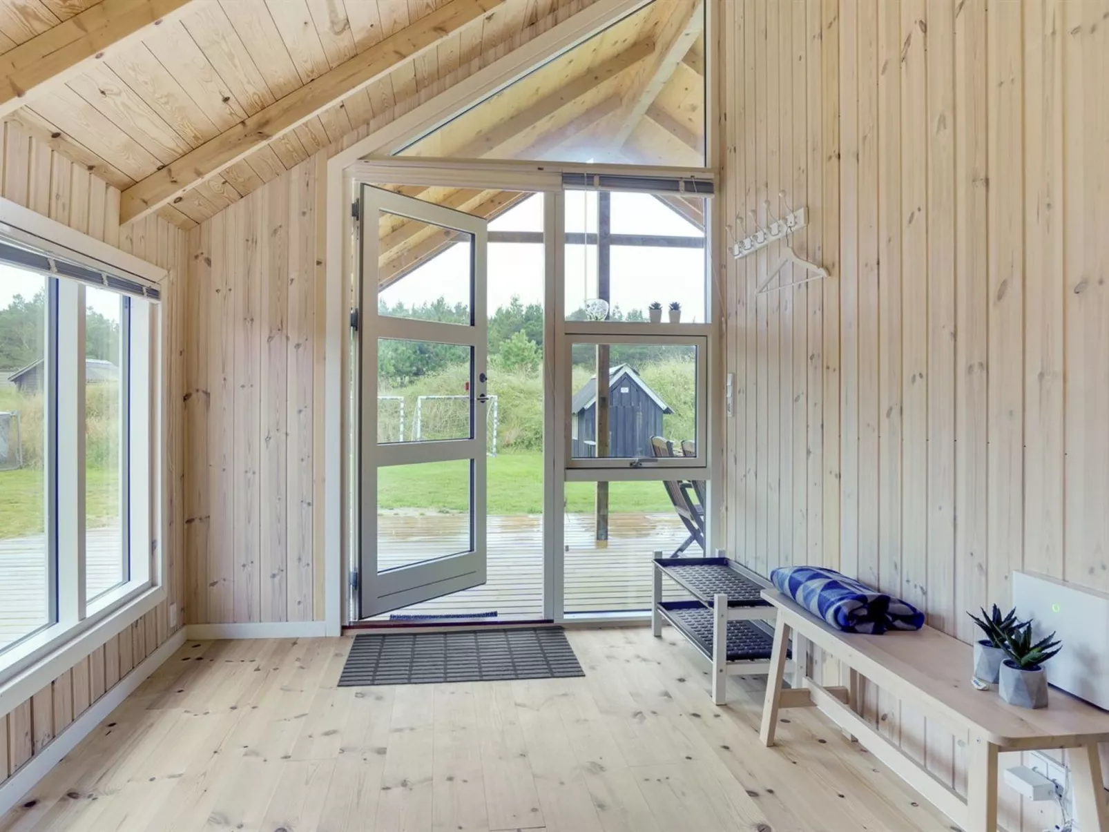 "Tameran" - 700m from the sea-Binnen