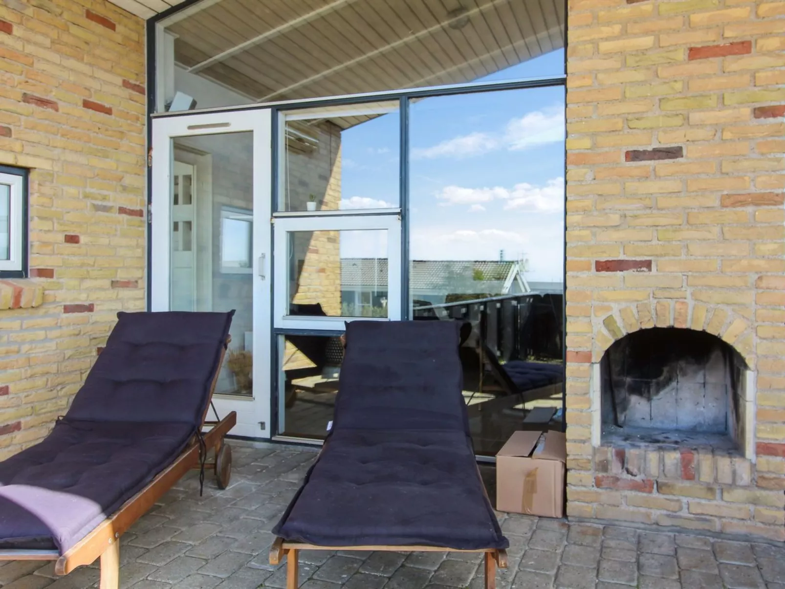 "Judeth" - 300m from the sea-Buiten