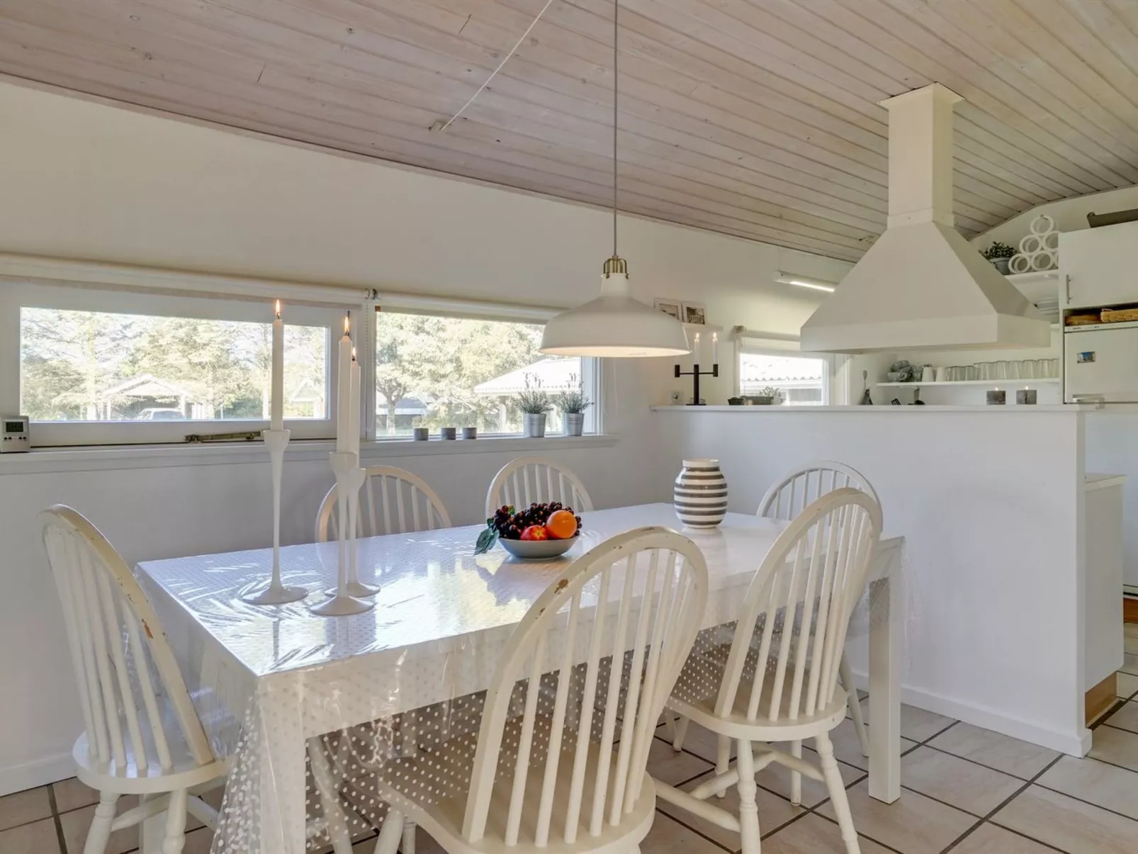 "Anella" - 1.4km from the sea-Binnen