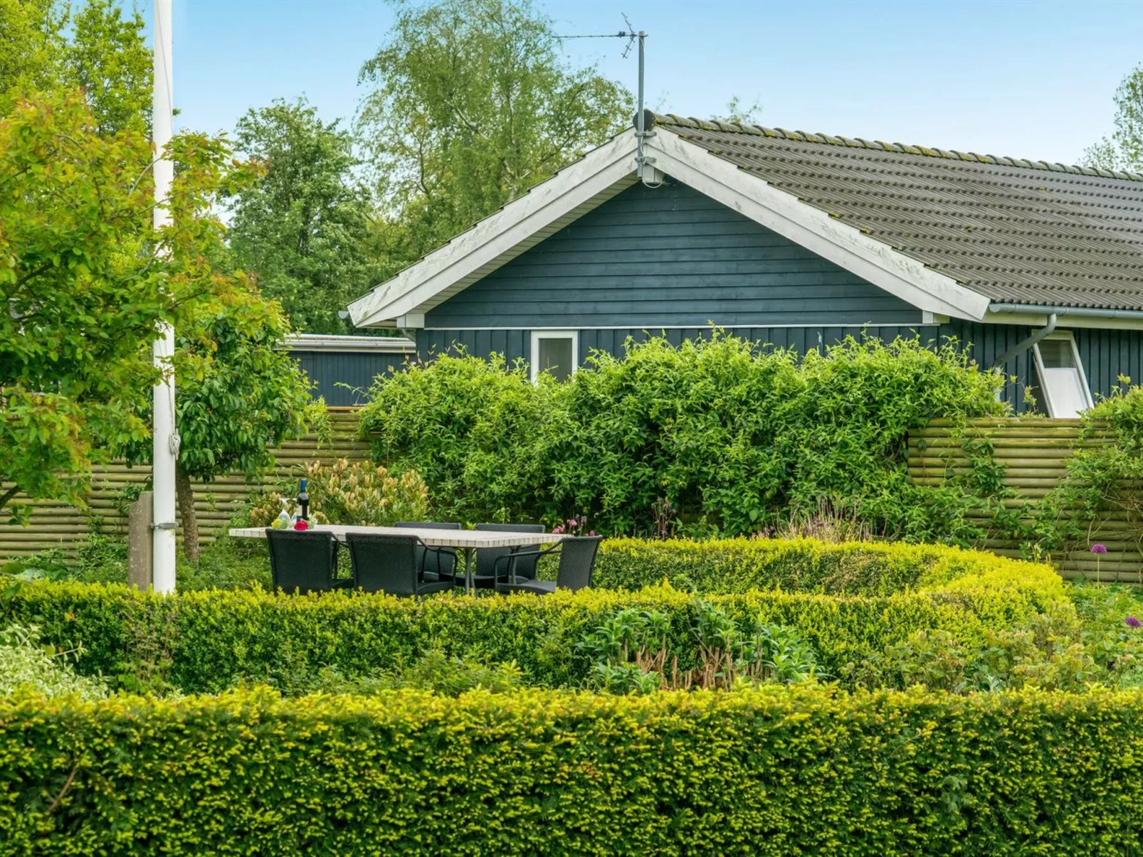 "Gullan" - 75m from the sea-Buiten