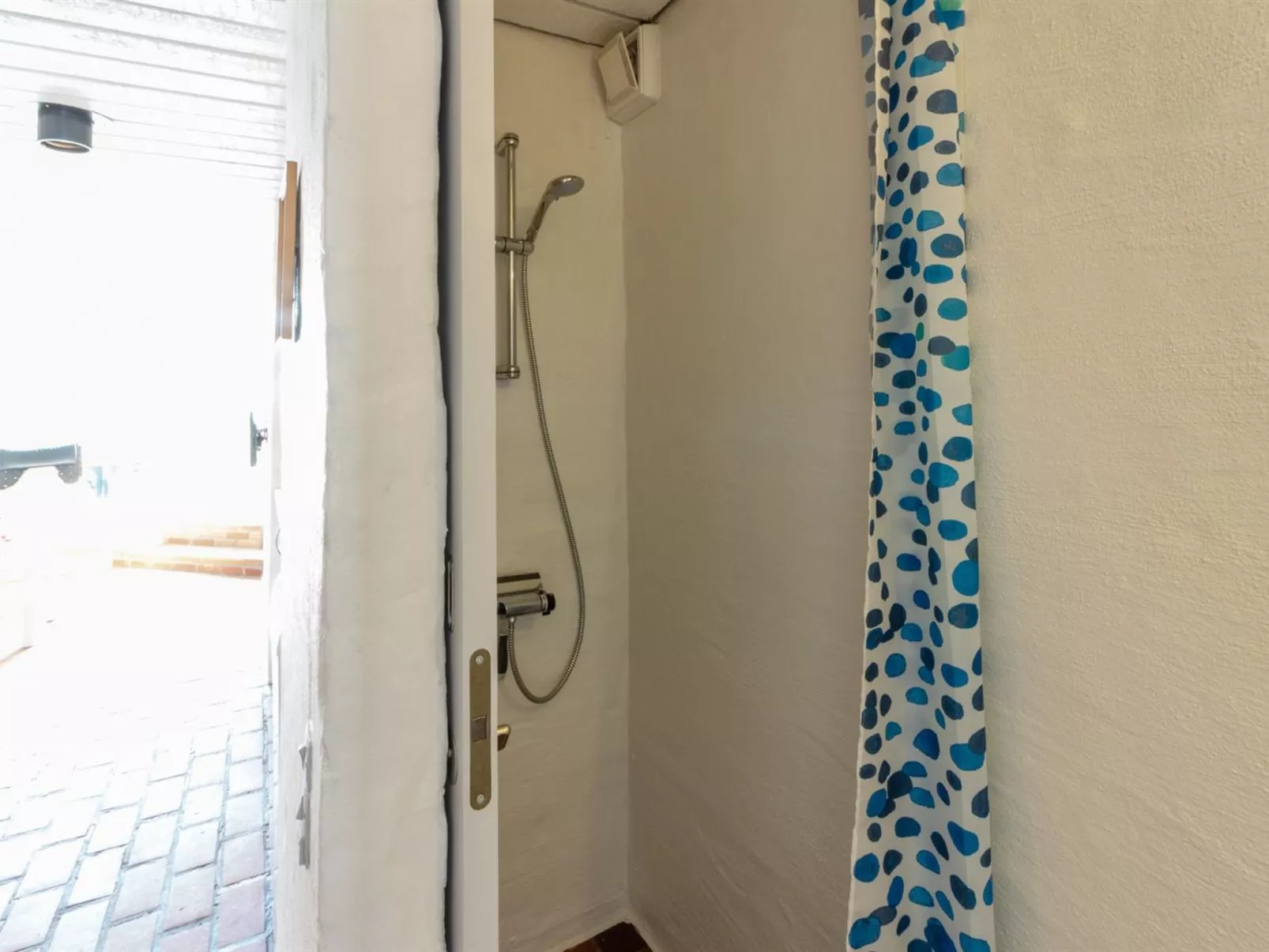 "Laris" - 150m from the sea-Binnen