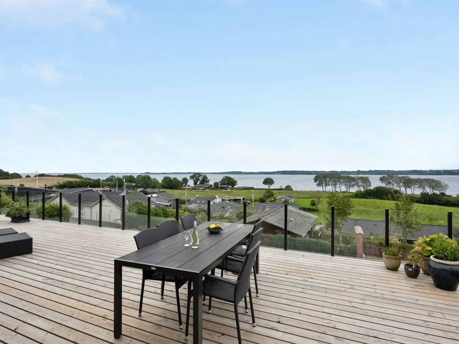 "Karli" - 330m to the fjord-Buiten