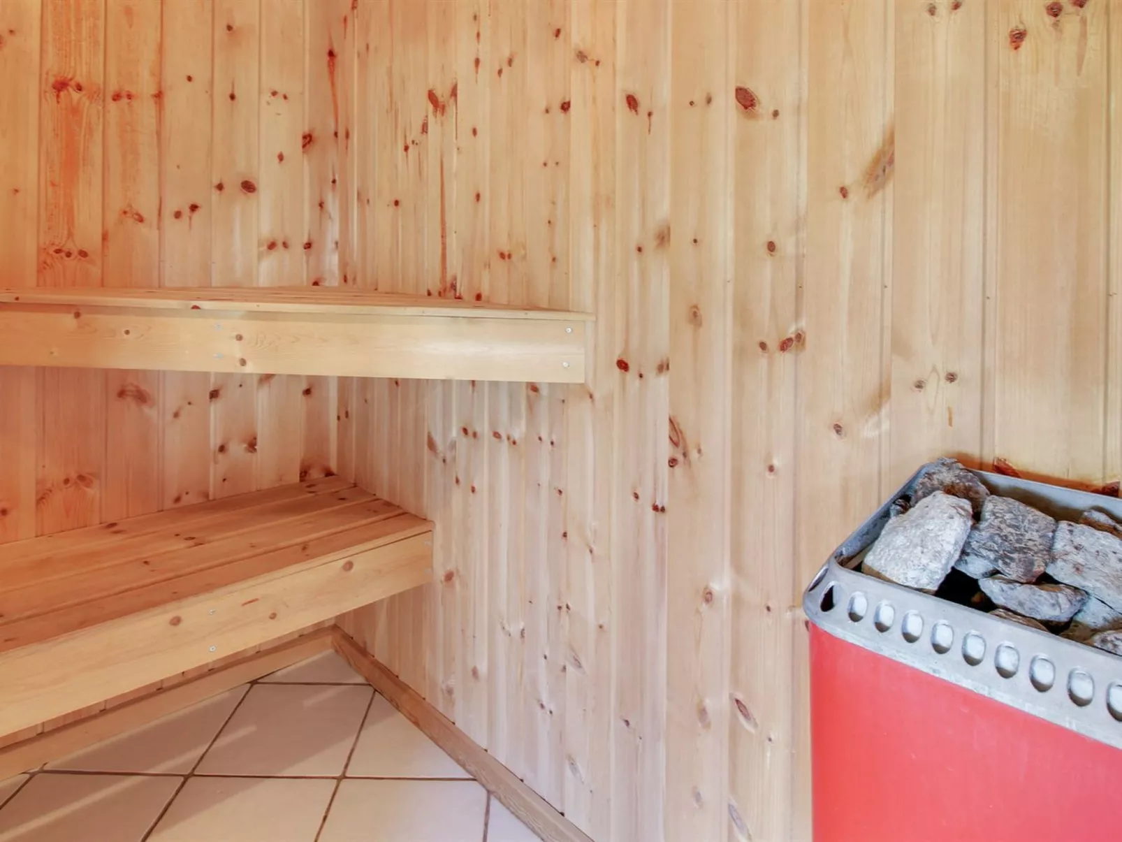 "Suend" -  from the sea-Binnen