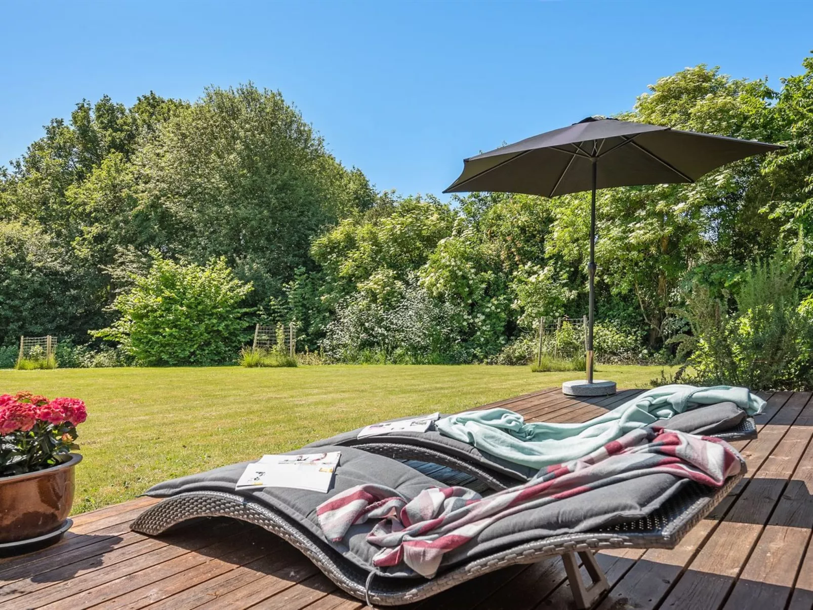 "Hasti" - 700m from the sea-Buiten