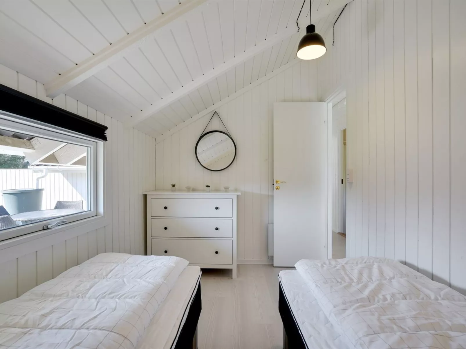 "Edvardsine" - 12km from the sea-Binnen