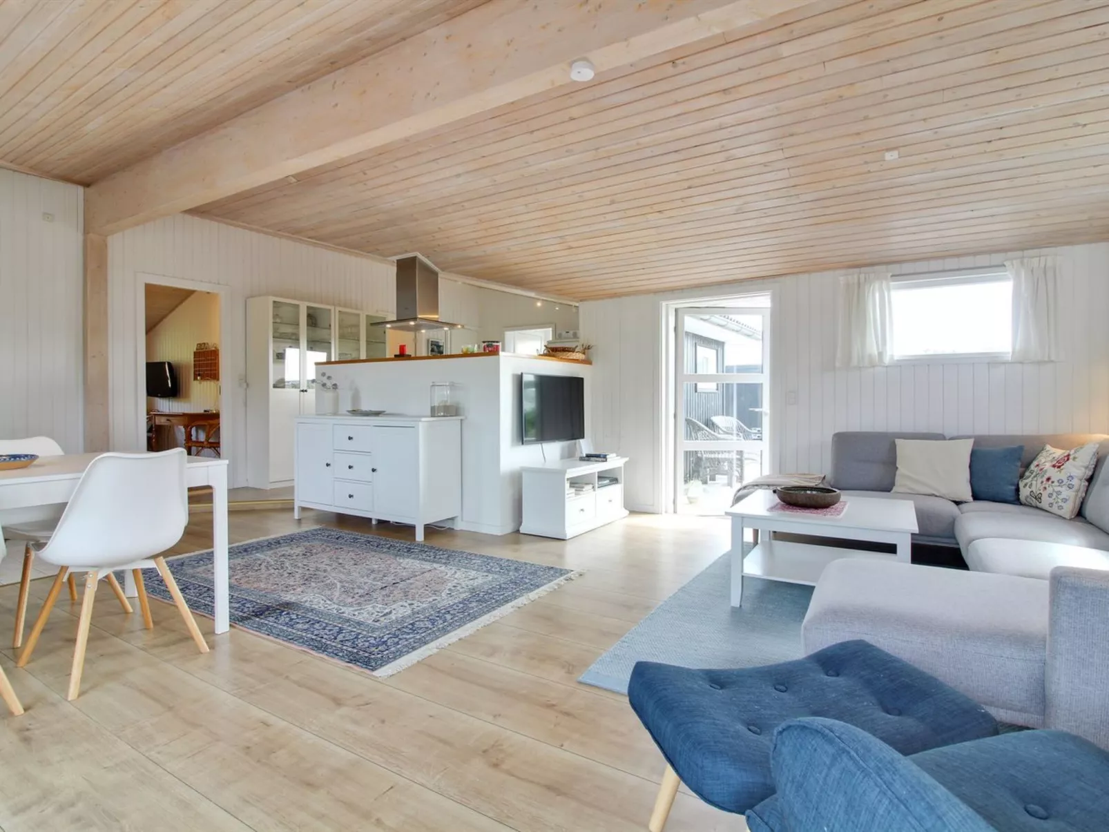 "Ingemar" - 100m from the sea-Binnen