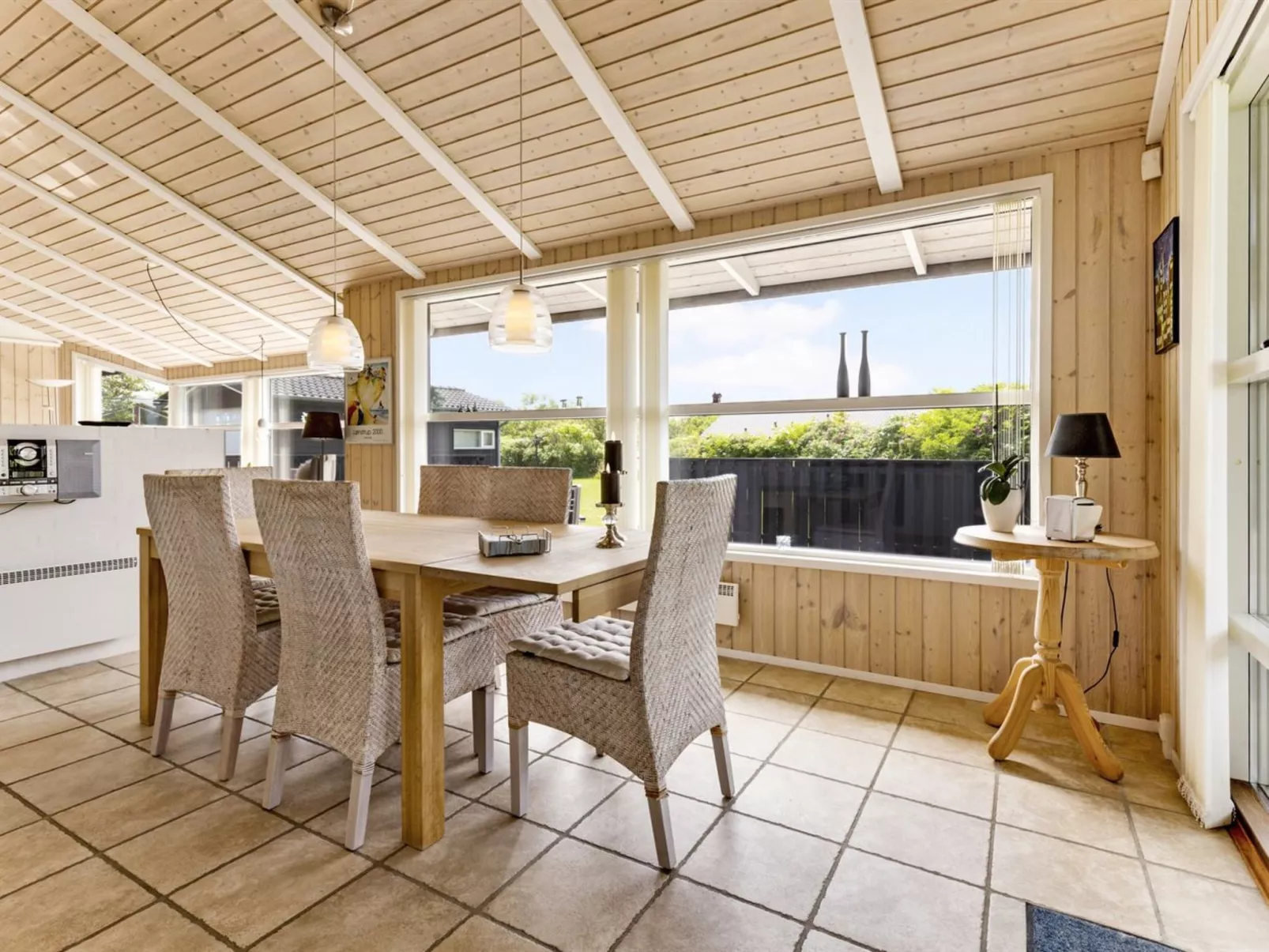 "Tatyana" - 1.0km from the sea-Binnen