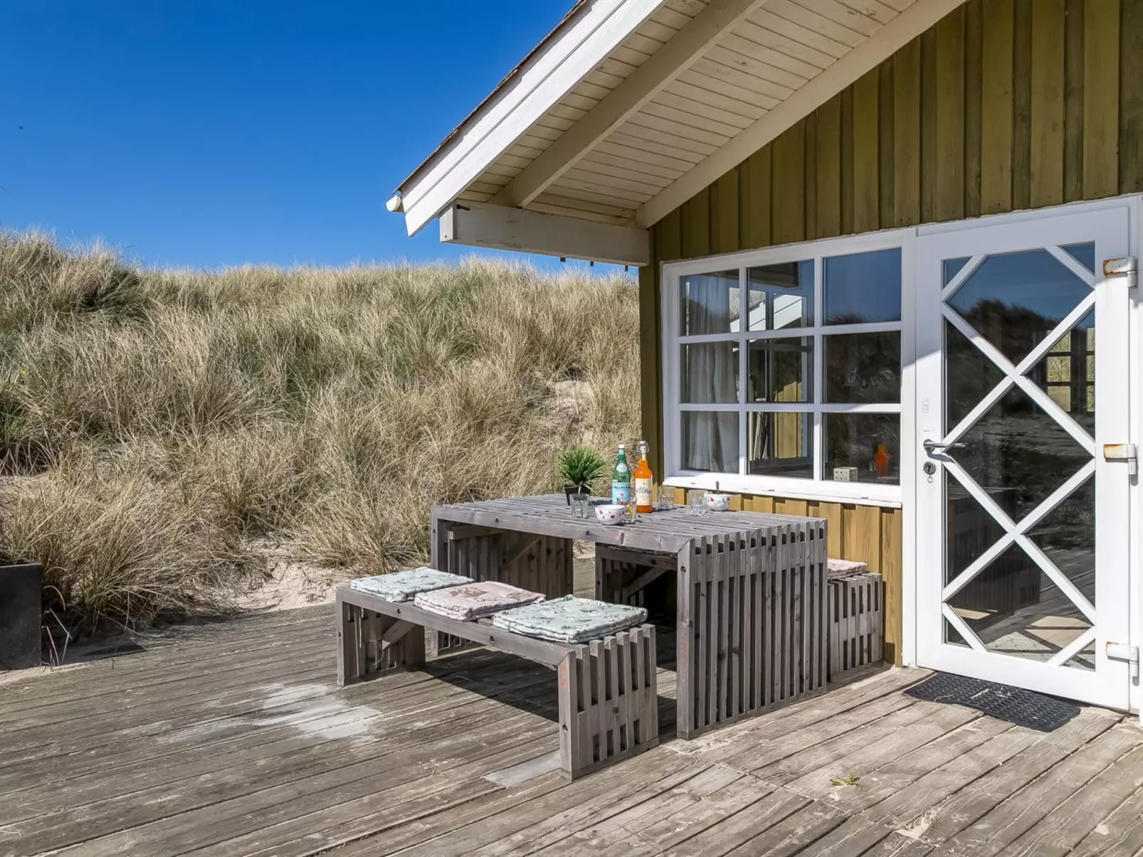 "Guthfrith" - 100m from the sea-Buiten