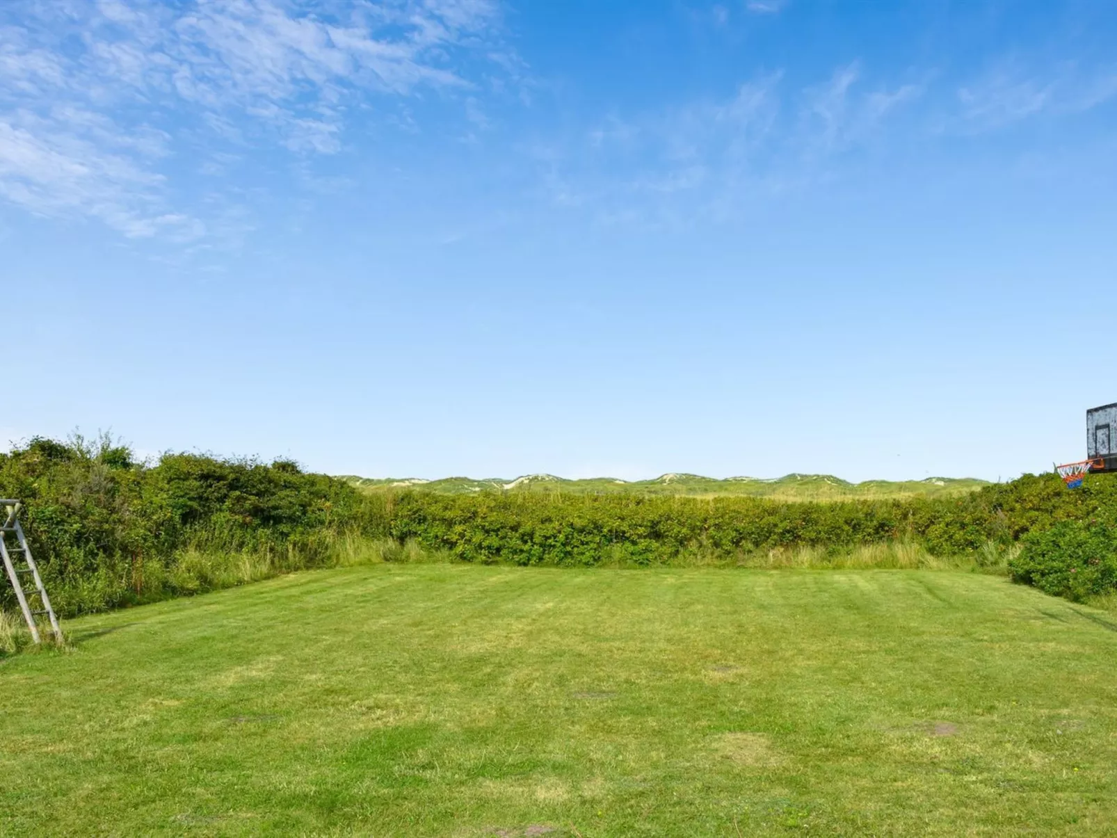 "Gunnlaug" - 500m from the sea-Buiten