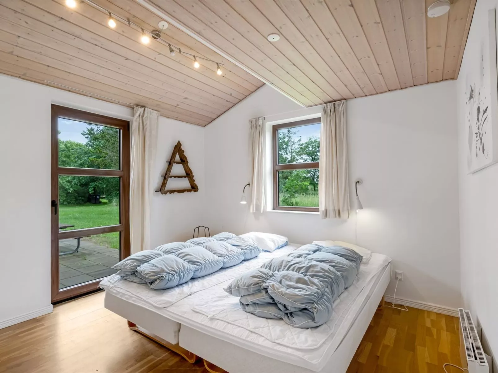 "Silvia" - 300m to the fjord-Binnen