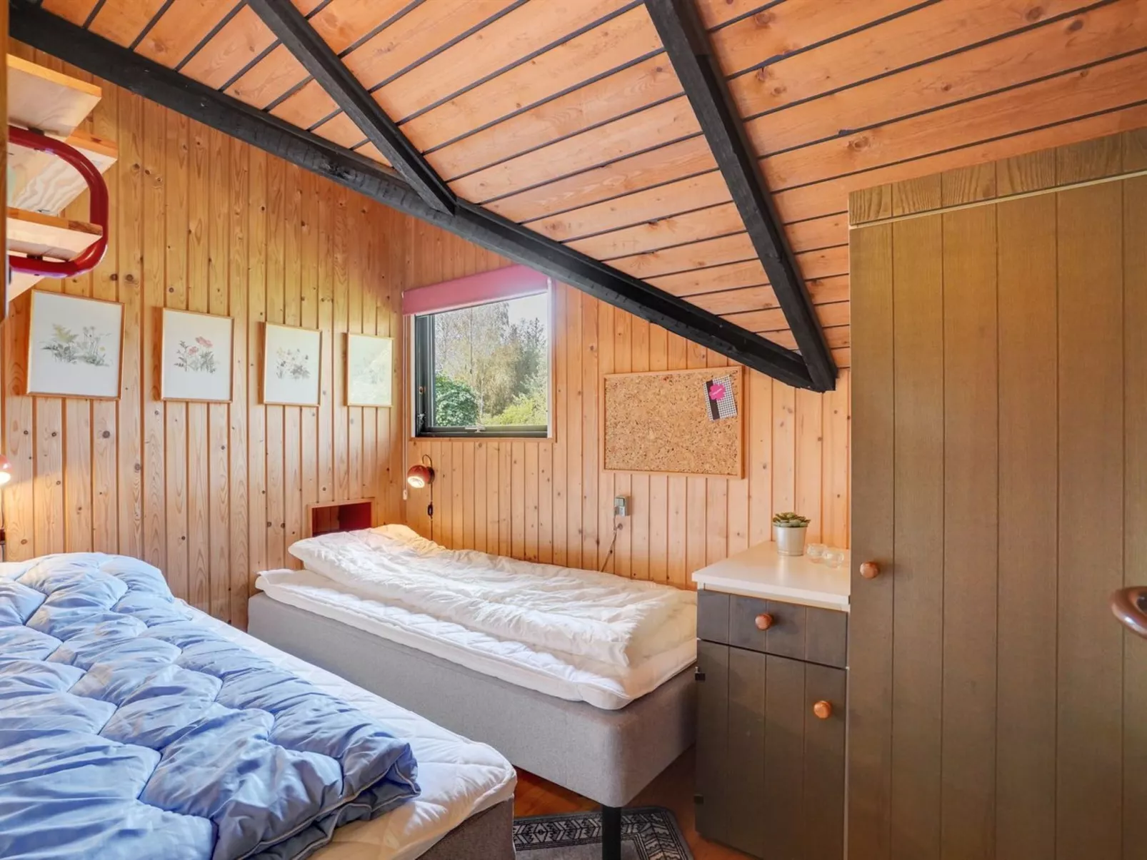 "Tenho" - 4.4km from the sea-Binnen